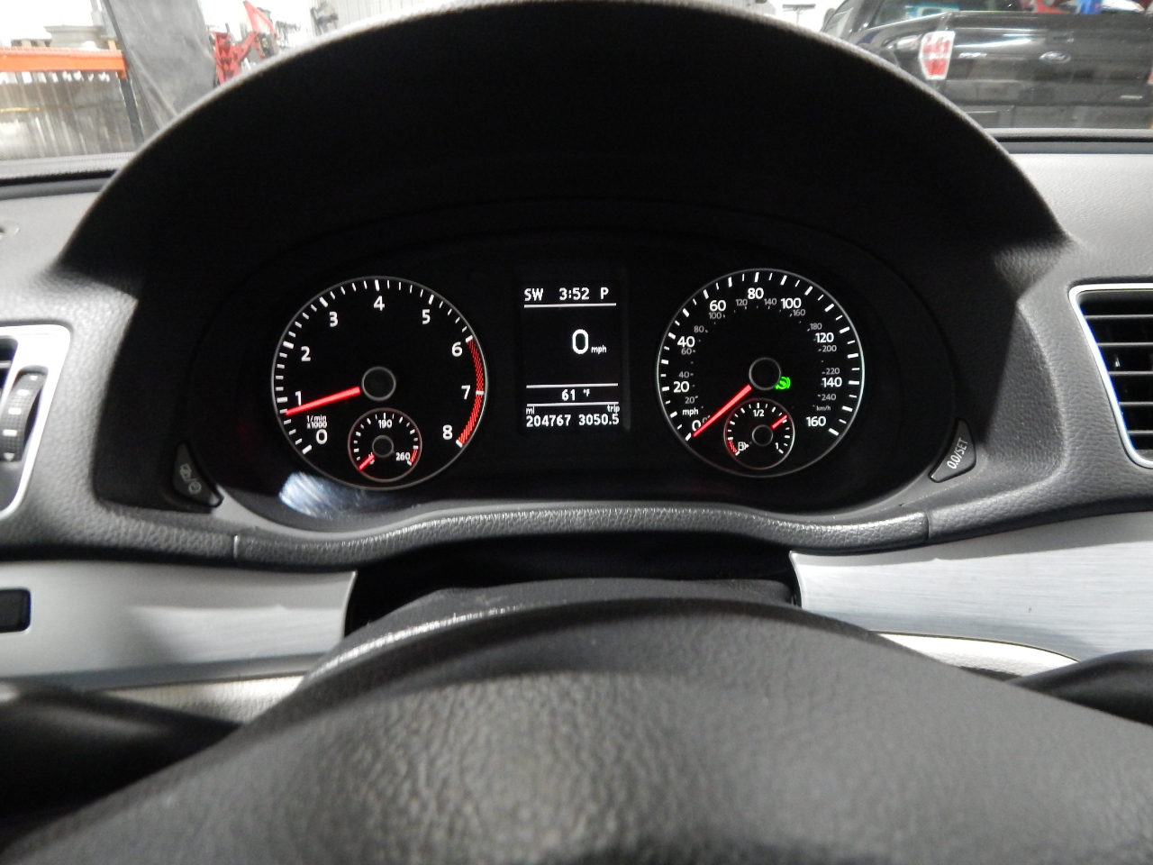 Volkswagen Passat 2.5L SE AT 2013