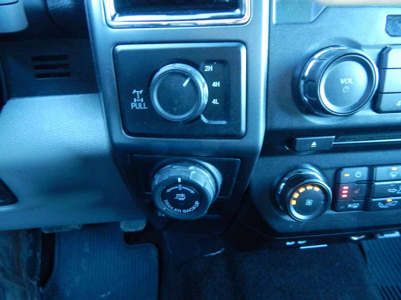 Ford F-150 XLT SuperCrew 5.5-ft. Bed 4WD 2018