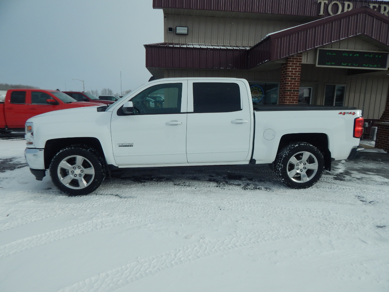2018 Chevrolet Silverado 1500 LT Crew Cab 4WD