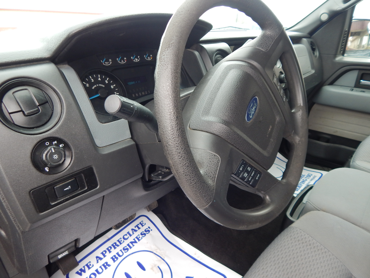 Ford F-150 STX SuperCab 4WD 2013