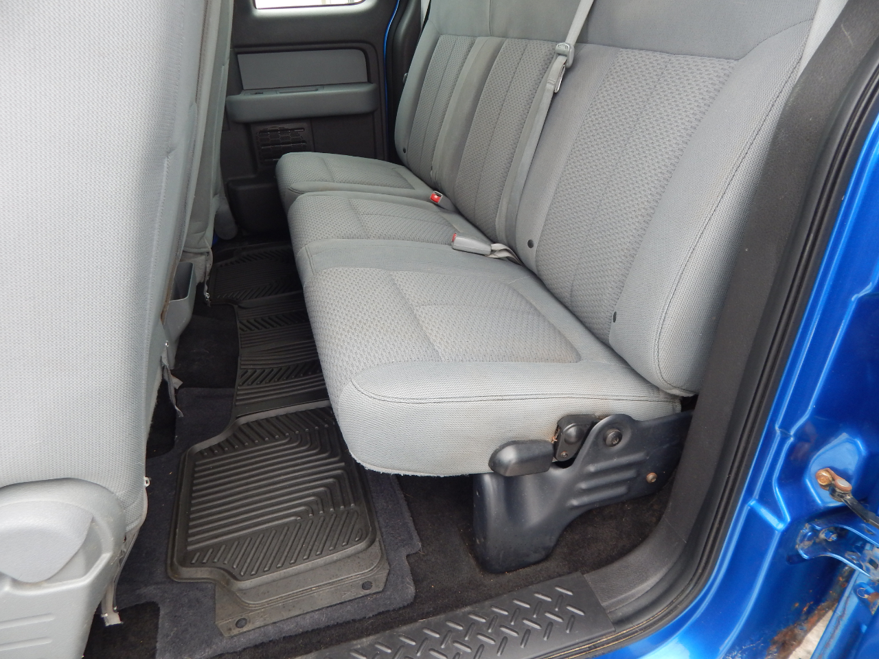 Ford F-150 STX SuperCab 4WD 2013