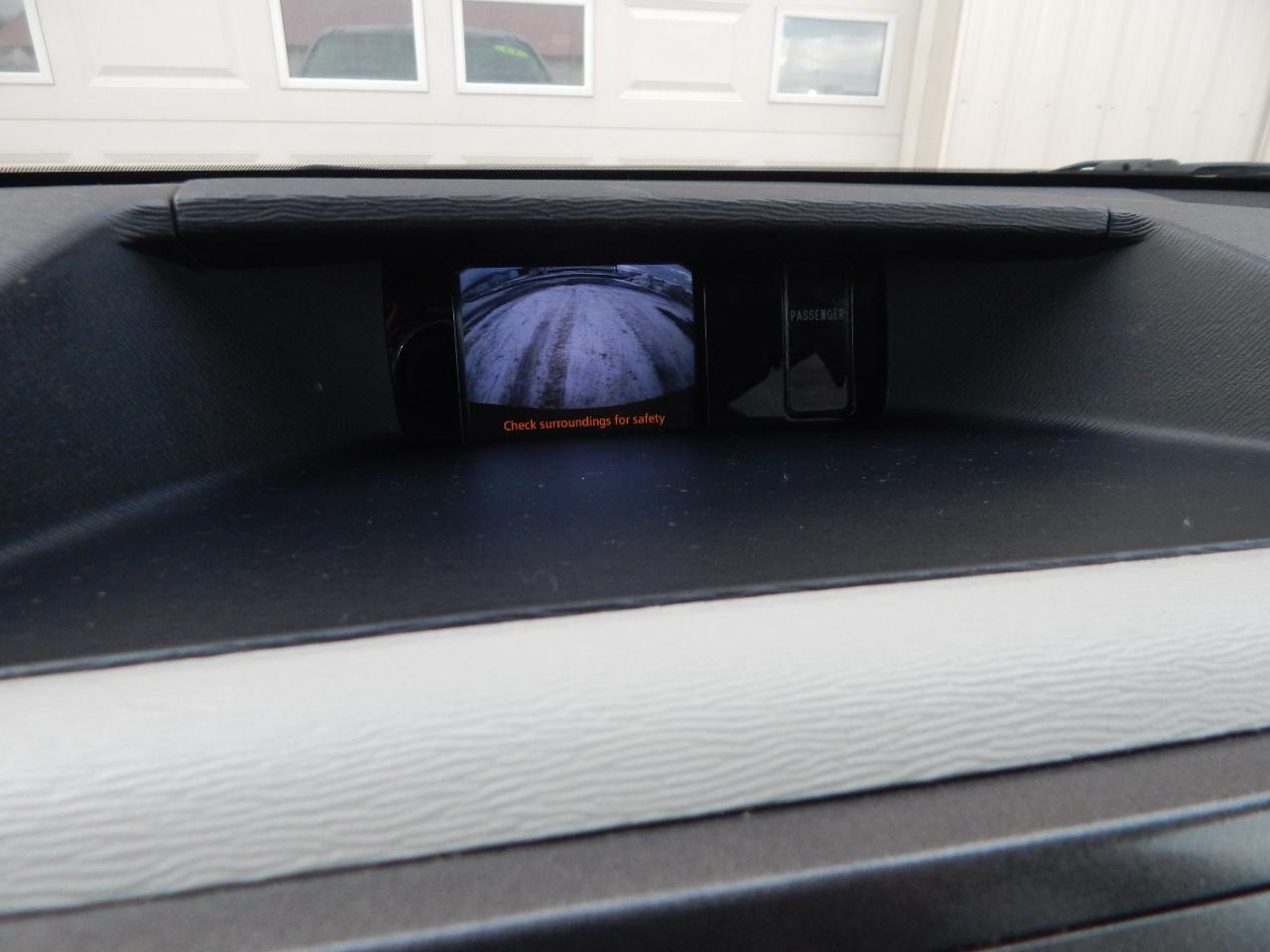 Toyota Sienna LE 2013