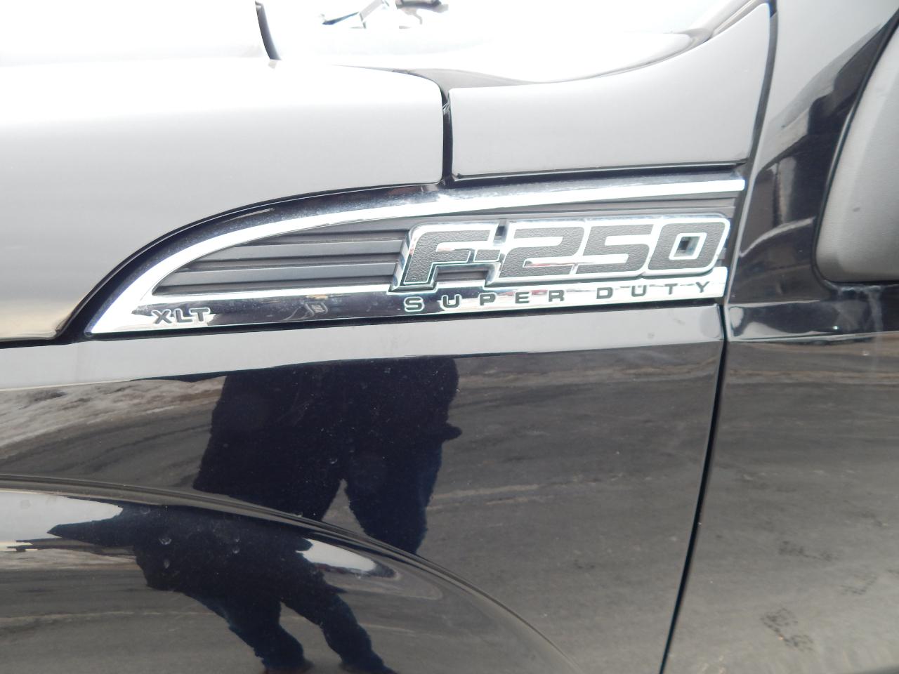 Ford F-250 SD XLT Crew Cab 4WD 2016