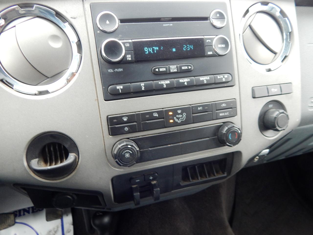 Ford F-250 SD XLT Crew Cab 4WD 2016