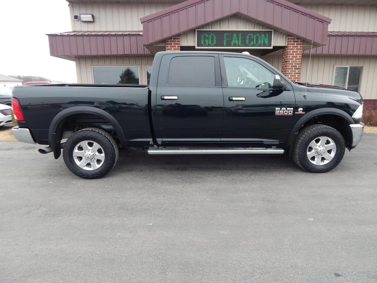 RAM 2500 Big Horn Crew Cab 4WD 2015