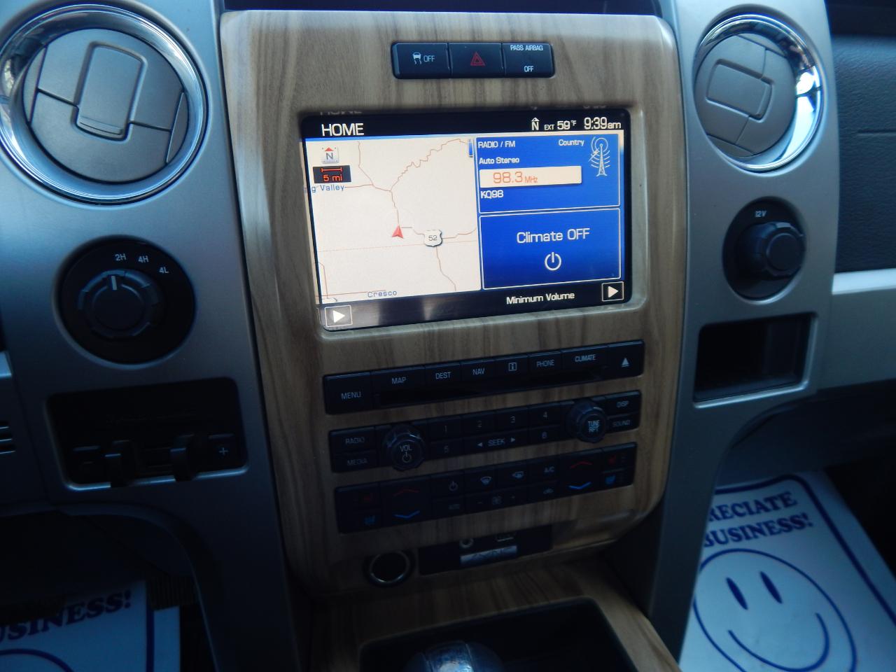 Ford F-150 Lariat SuperCrew 4WD 2011