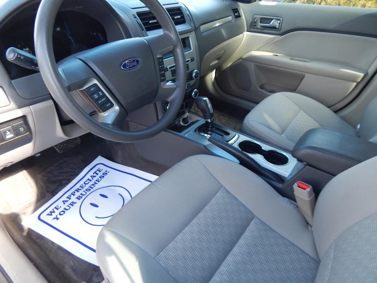 Ford Fusion I4 SE 2011