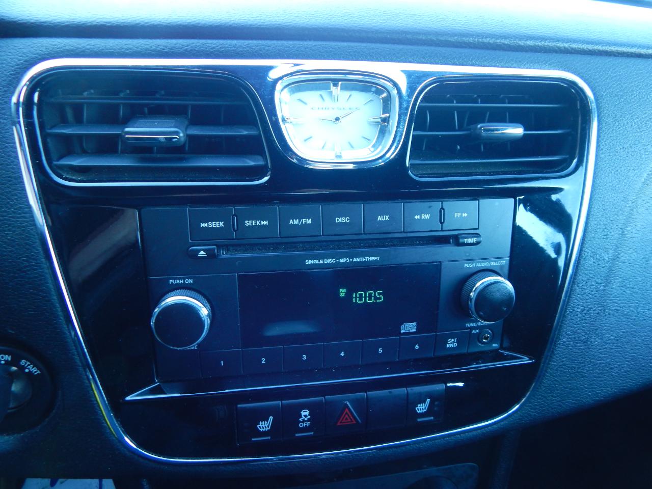 Chrysler 200 LX 2014