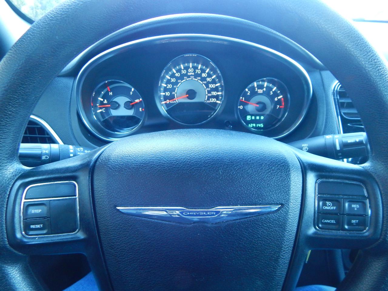 Chrysler 200 LX 2014