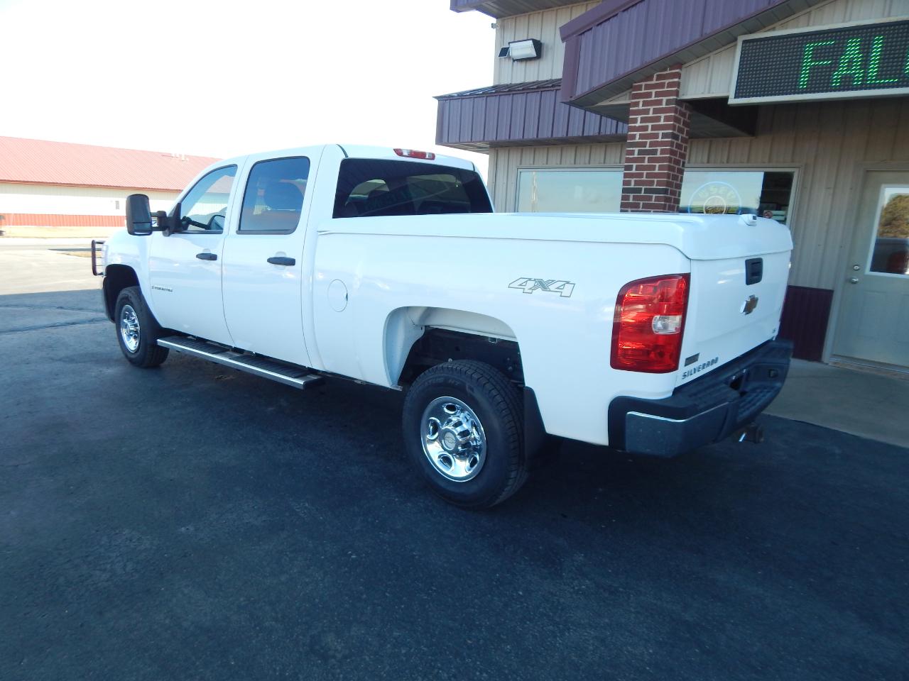 Chevrolet Silverado 2500HD LT1 Crew Cab Long Box 4WD 2008