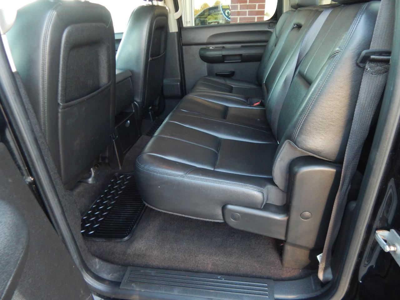 Chevrolet Silverado 2500HD LT Crew Cab 4WD 2012