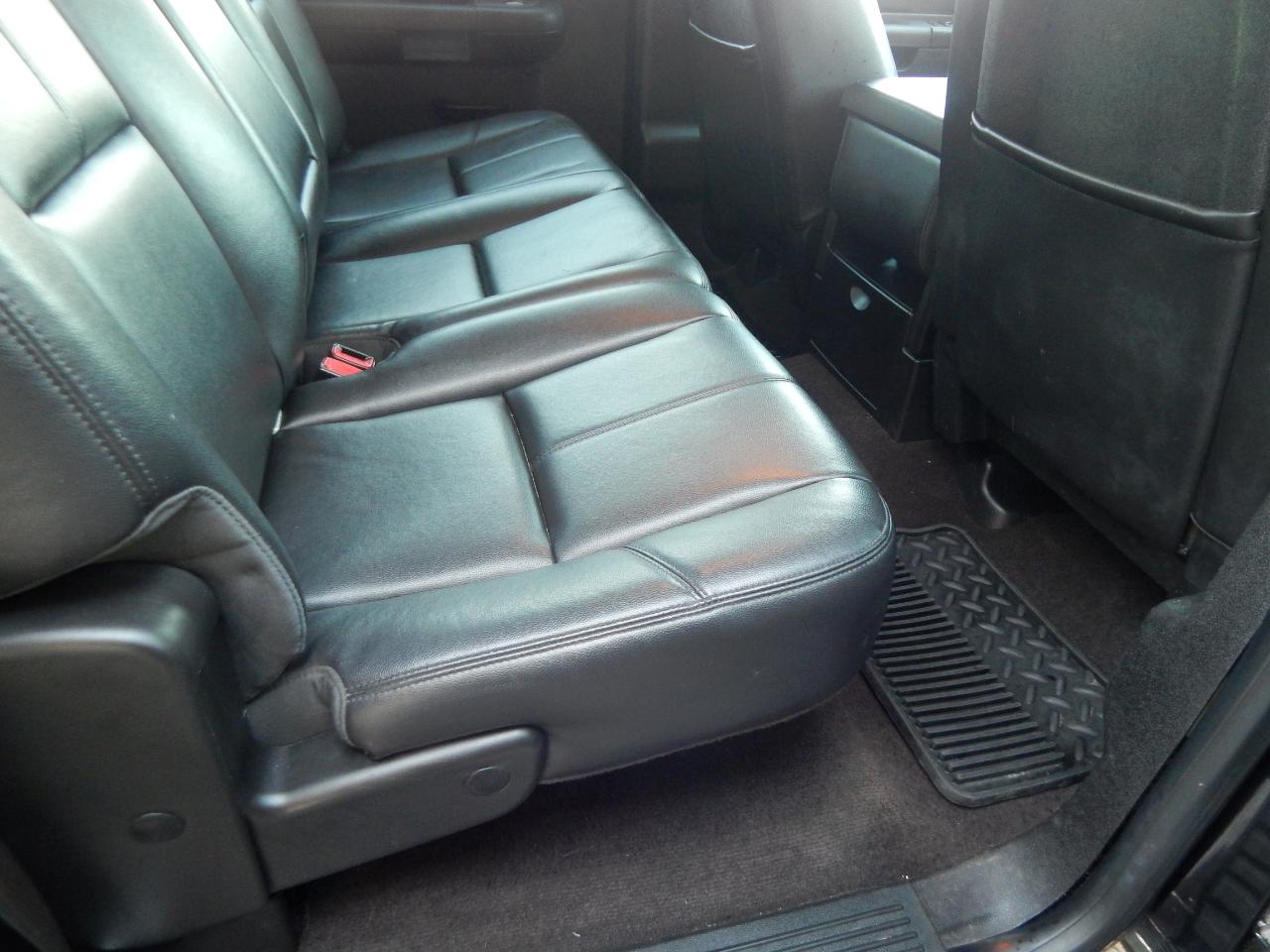 Chevrolet Silverado 2500HD LT Crew Cab 4WD 2012