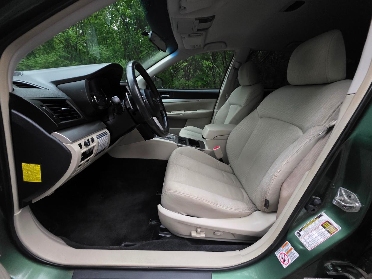 Subaru Outback 2.5i Premium 2011