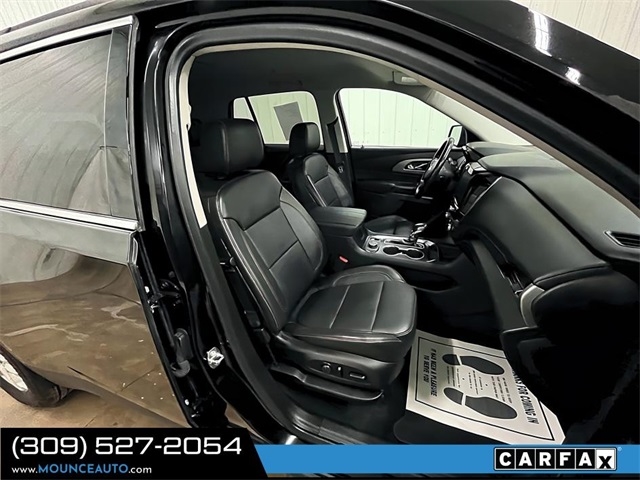 2021 Chevrolet Traverse Leather photo 2