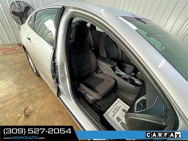 Chevrolet Malibu  2022