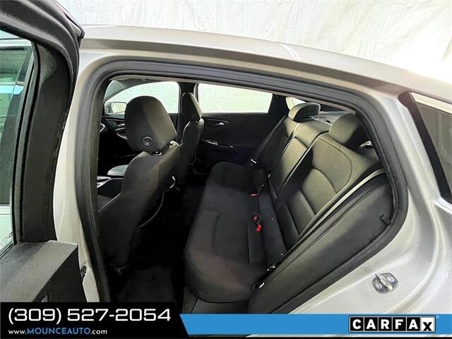 Chevrolet Malibu  2022