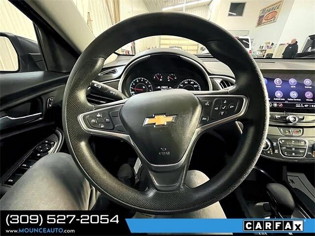 Chevrolet Malibu  2022