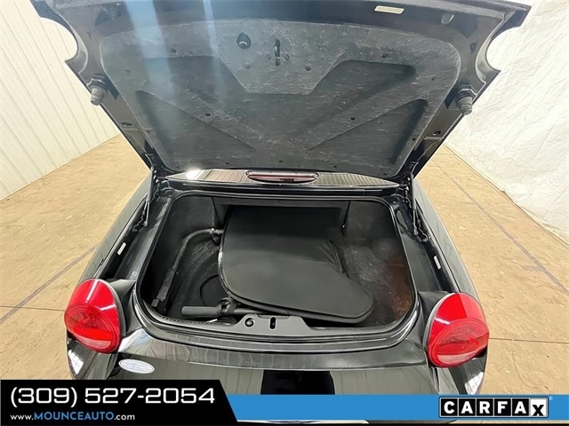 Ford Thunderbird  2002 Ford Thunderbird  2002