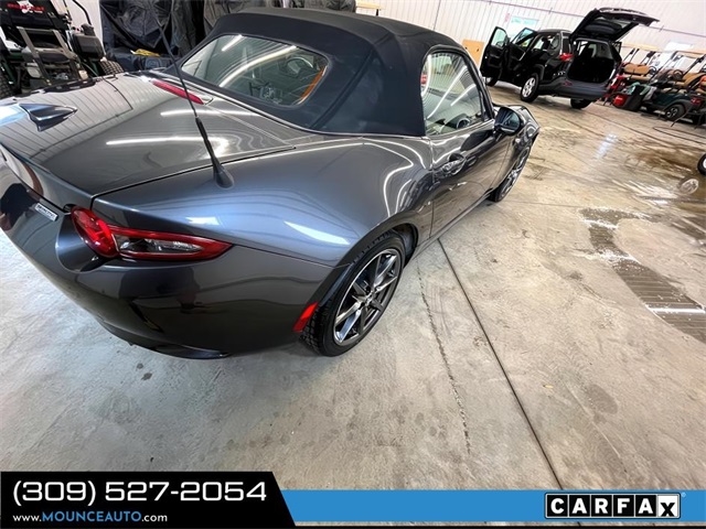 Mazda MX-5 Miata  2016 Mazda MX-5 Miata  2016