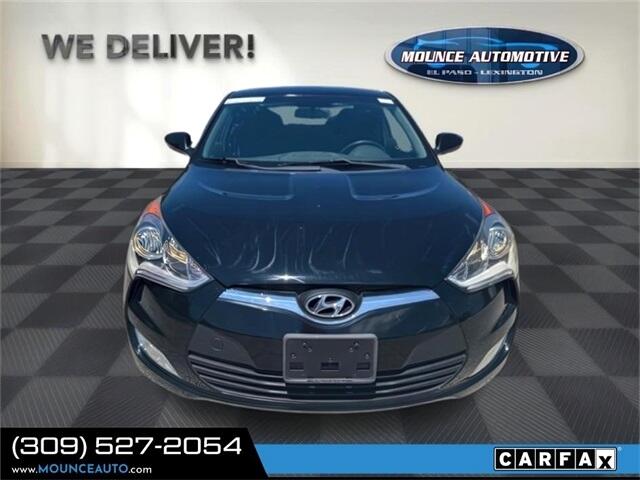 2017 Hyundai Veloster Base photo 2