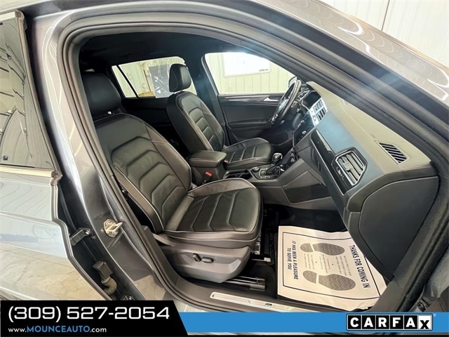 Volkswagen Tiguan  2021