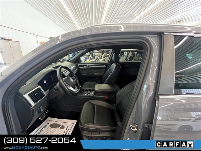 Volkswagen Atlas Cross Sport  2021