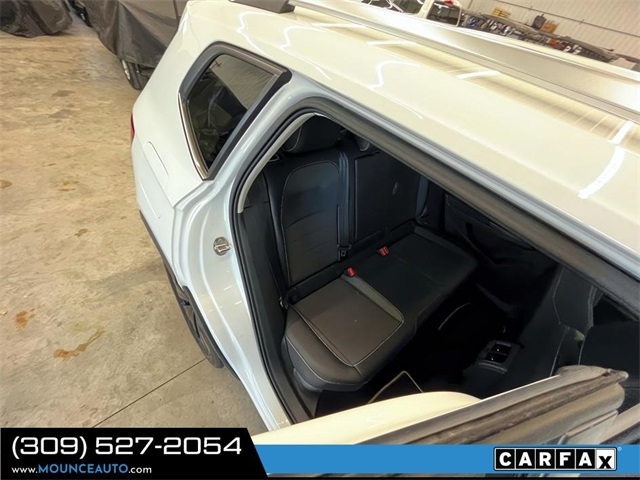 Volkswagen Taos  2023