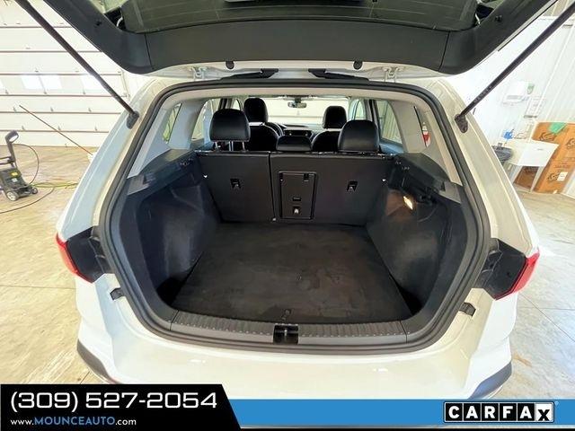 Volkswagen Taos  2023