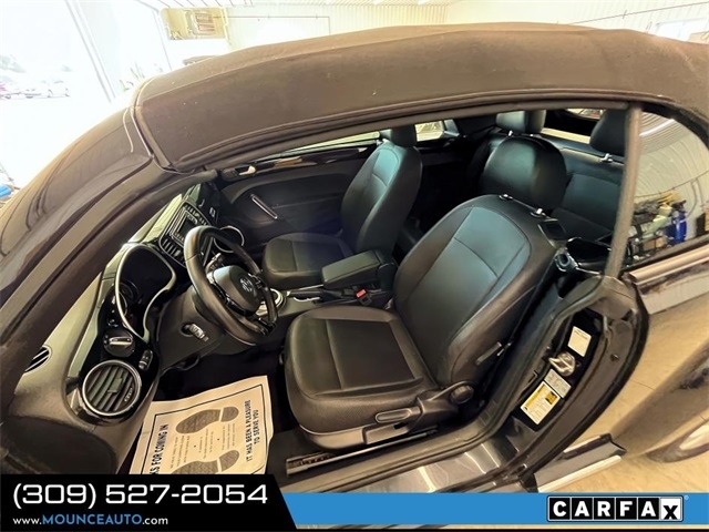 Volkswagen Beetle Convertible  2018 Volkswagen Beetle Convertible  2018