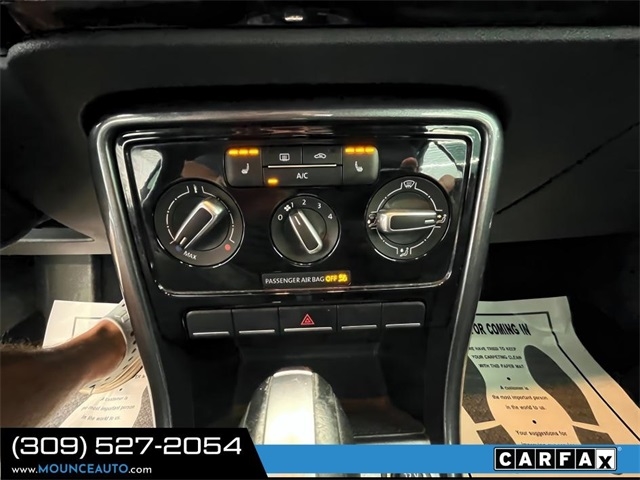 Volkswagen Beetle Convertible  2018