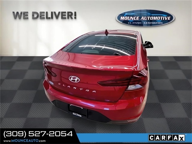 Hyundai Elantra  2020