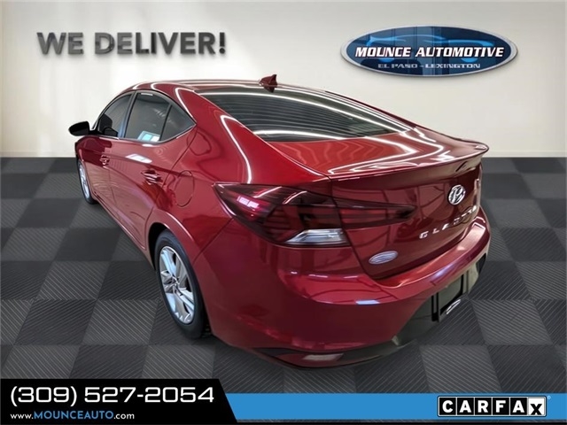 Hyundai Elantra  2020