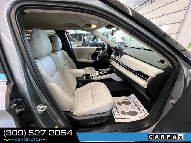 Mitsubishi Outlander  2022