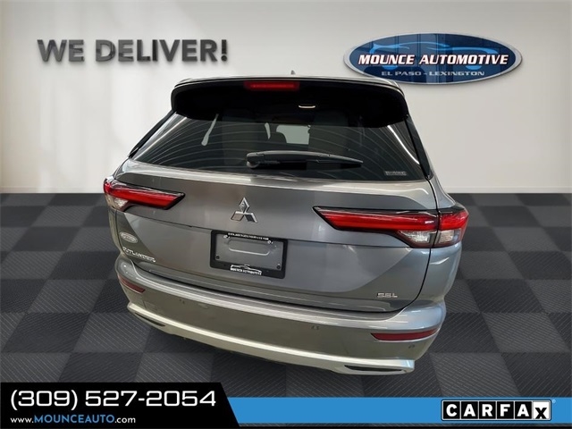 Mitsubishi Outlander  2022