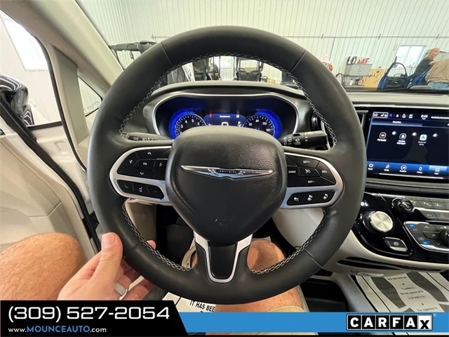 Chrysler Pacifica  2024