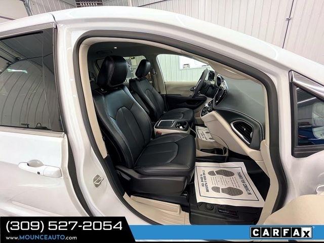 Chrysler Pacifica  2024