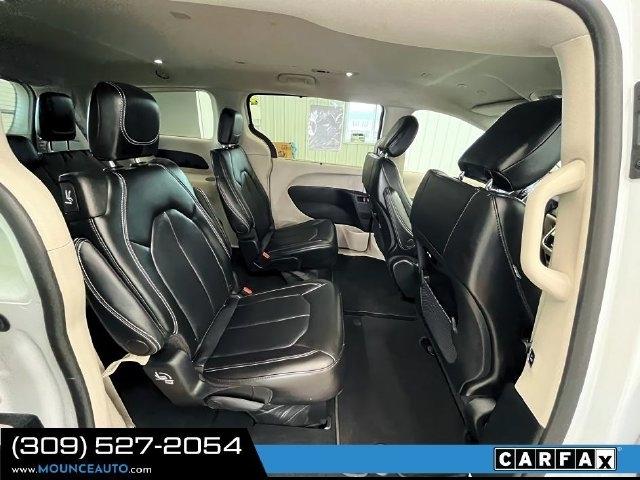 Chrysler Pacifica  2024