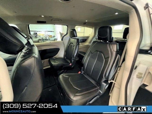 Chrysler Pacifica  2024