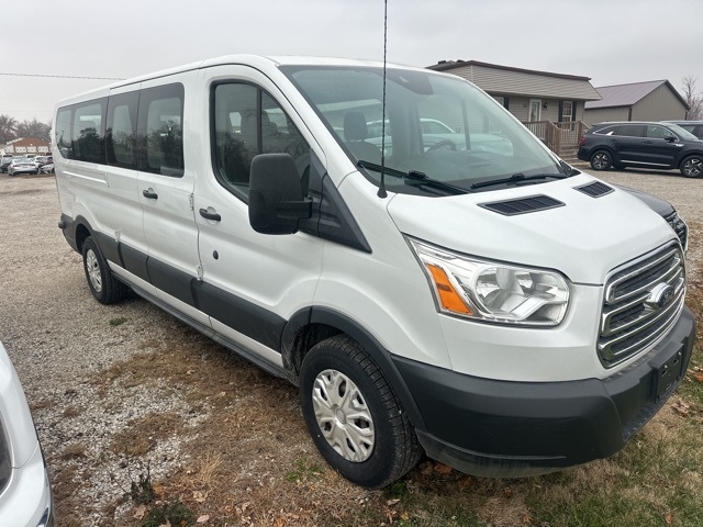 2018 Ford Transit Passenger XLT photo 3