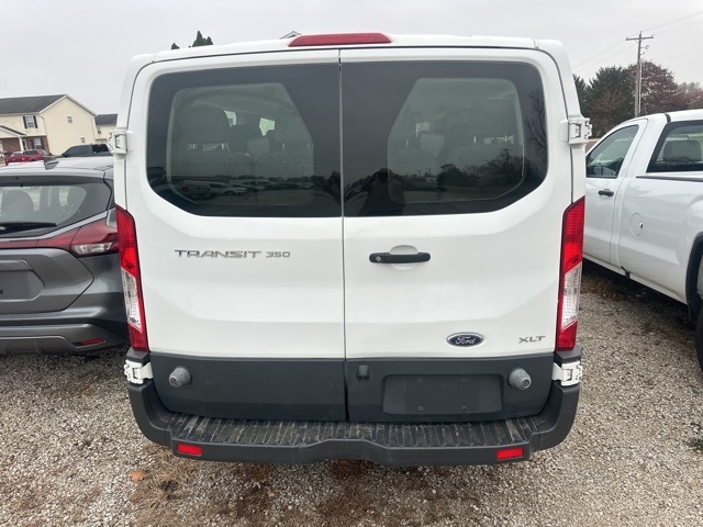 2018 Ford Transit Passenger XLT photo 4