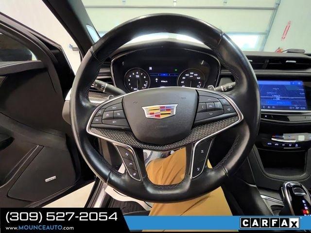 Cadillac XT5  2022