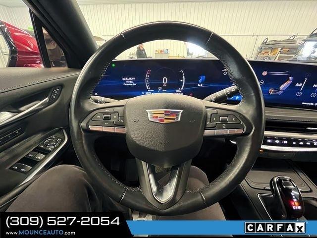 Cadillac XT4  2024