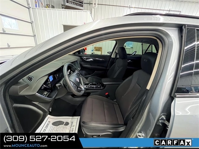 Buick Envision  2023