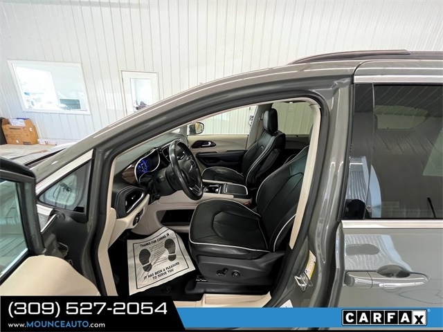 Chrysler Pacifica  2022