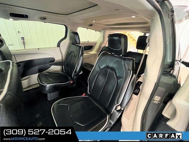 Chrysler Pacifica  2022