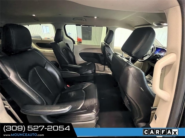 Chrysler Pacifica  2021