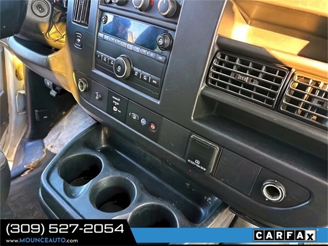 Chevrolet Express Passenger  2018