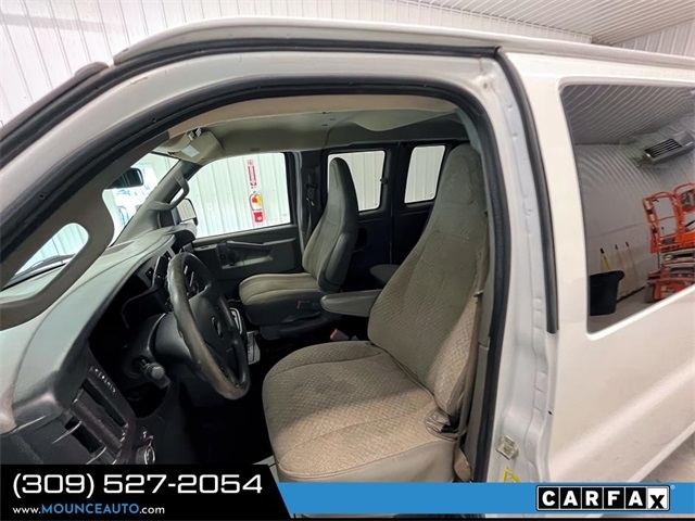 Chevrolet Express Passenger  2018