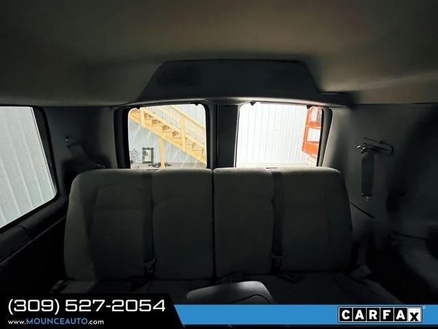Chevrolet Express Passenger  2018