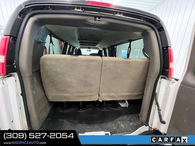 Chevrolet Express Passenger  2018
